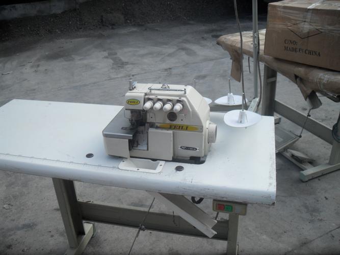 二手工业缝纫设备 二手工业缝纫机包缝机 二手拷边机 二手锁边机 图片